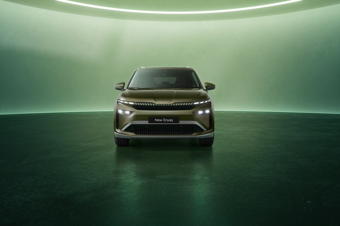 skoda enyaq voorkant