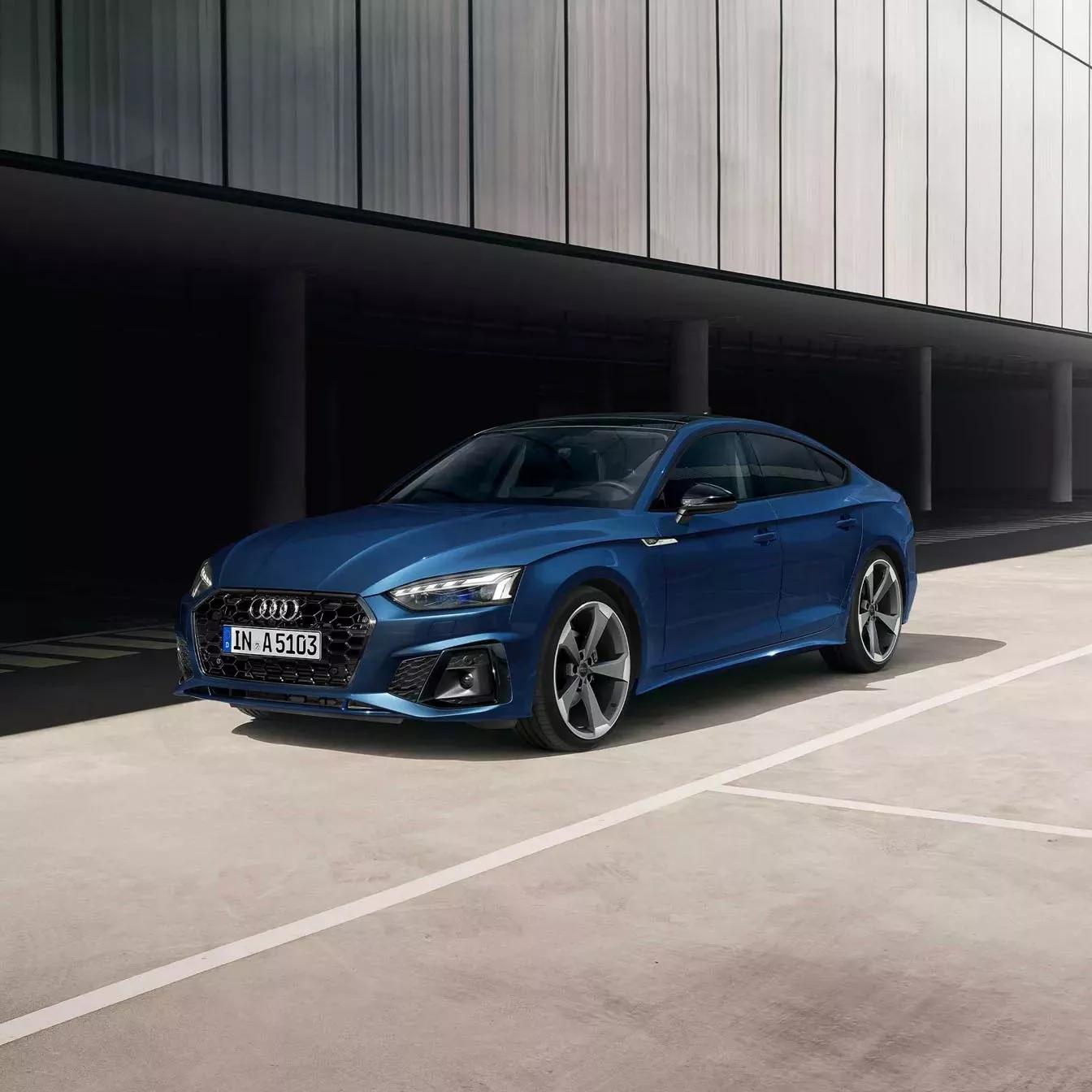 Audi a5 sportback exterieur blauw