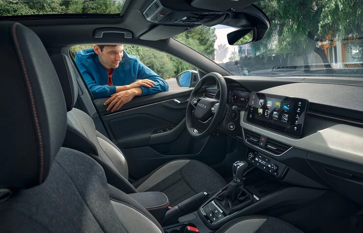 Skoda Scala infotainment interieur
