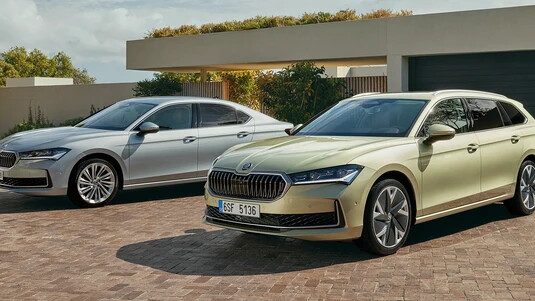 skoda superb combi iv exterieur groen en grijs