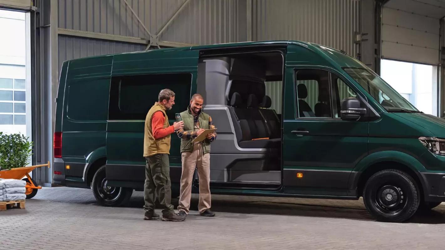 Volkswagen bedrijfswagen Crafter dubbele cabine groen